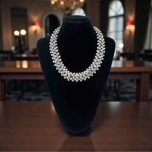 Beautiful Statement Collar Necklace Women Rhinestones